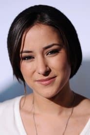 Zelda Williams dans le rôle de Frankie