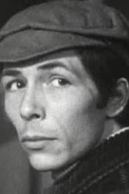 Michel Tureau as Gérard Garnier