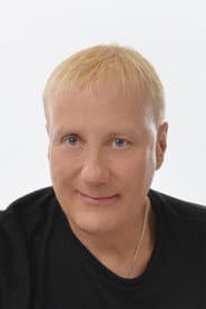 Gregg Bissonette في دور Himself