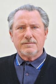 Paul Mark Elliott في دور Theatre Manager