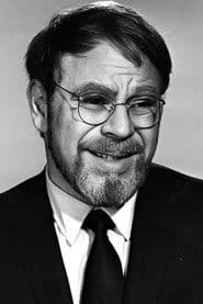 David Hurst dans le rôle de Fritz Benner