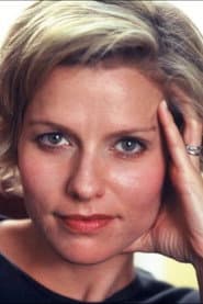 Alexa Fischer dans le rôle de Elaine