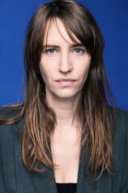 Lisa Hofer dans le rôle de Sabine Bonhoeffer