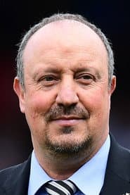 Rafael Benítez as Self