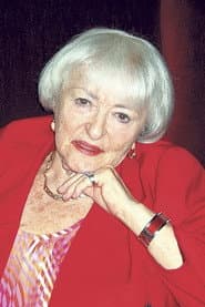 Zsuzsa Gordon dans le rôle de Mrs. Frankfurter