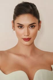 Pia Wurtzbach في دور Sarah