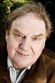Ole Thestrup في دور Victor