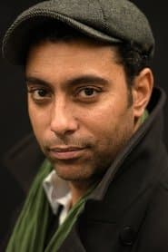 Lyes Salem في دور Serge