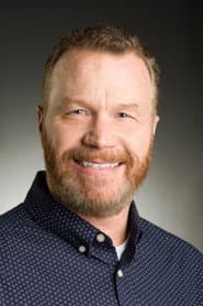 Charles Tiedje dans le rôle de Police Lieutenant