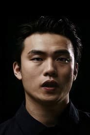 Kang Tae-young في دور Kim Jin-hyung