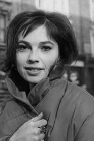 Kathleen Breck as Kate Saunders
