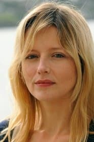 Laure Marsac dans le rôle de Véronique / Ludivine