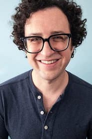 Robert Felsted Jr. في دور Gary