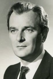 Nigel Patrick في دور Superintendent Robert Hazard