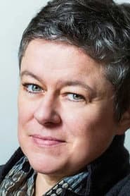 Laure Murat dans le rôle de Self