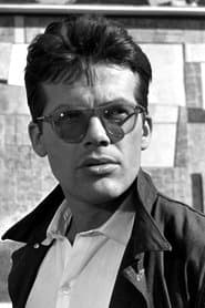 Zbigniew Cybulski as Maciek Chełmicki