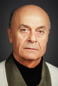 Mahir Özerdem في دور Mahir