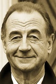 Dietrich Siegl في دور Grün