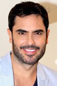 Lincoln Palomeque as Alex