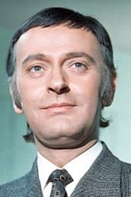 Barrie Ingham في دور King Pellinore