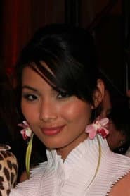 Kerry Lai Fatt as Tori Chadwick