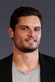 Florent Manaudou as Self (Torchbearer)