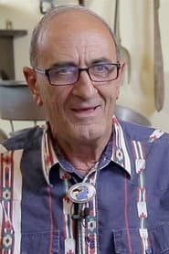 Mario Macaluso dans le rôle de Himself