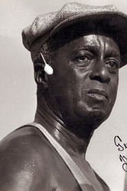 Joel Fluellen as Bobo