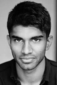 Nikesh Patel dans le rôle de Akshay
