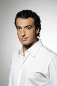 Simone Alberghini as Dandini
