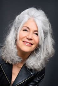 Linda Jo Rizzo dans le rôle de Self