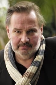 Jean-François Wolff في دور Thirty-year-old