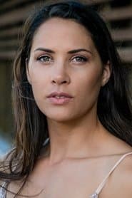 Katie Anderson dans le rôle de Bietta