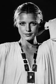 Barbara Trentham dans le rôle de Daphne