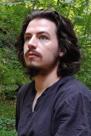 Liam Hogue dans le rôle de Pooping Bandit