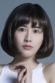 Xia Zitong dans le rôle de Silver Nine-tailed Fox