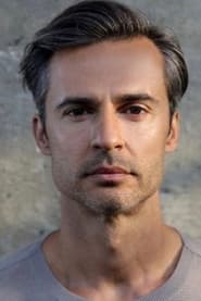 David Atrakchi as Malcom Manville