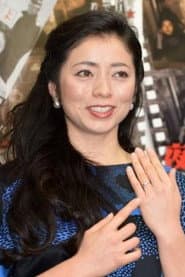勝野雅奈恵 dans le rôle de Mikari Kobayashi