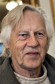 سفيري أنكار ويسدال في دور Erik Vik