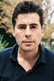 Cédric Vieira dans le rôle de Franck