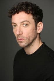 Agustín Otón as Ramiro