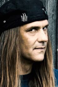 Ronni Le Tekrø dans le rôle de Lead Guitar