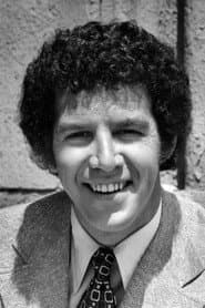Jed Allan dans le rôle de Joe Hennesey