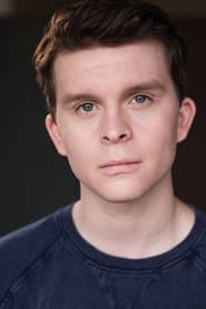 Adam Hochstetter في دور Gavin