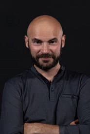Marian Adochitei dans le rôle de Mircea