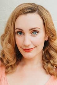 Caroline Dunaway dans le rôle de June