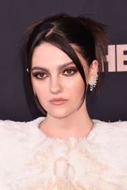 Emily Carey as Sh'eenaz (voice)