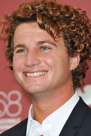 Filippo Pucillo في دور Filippo