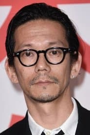 Kunichi Nomura في دور Mayor Kobayashi (voice)