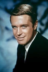 George Peppard dans le rôle de Paul Varjak